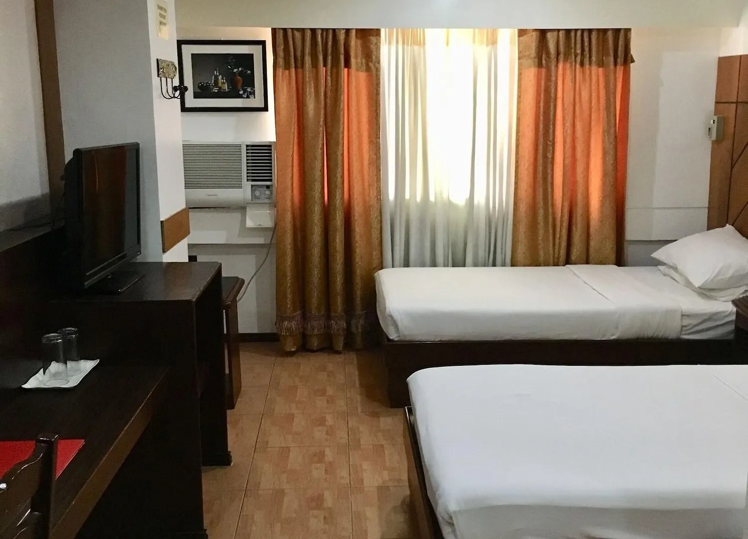 **  Wregent Plaza Hotel Bohol Filipinas